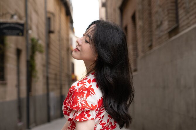 Photographic tour of Madrid with a professional photographer - The Historic Charm of Plaza de la Villa