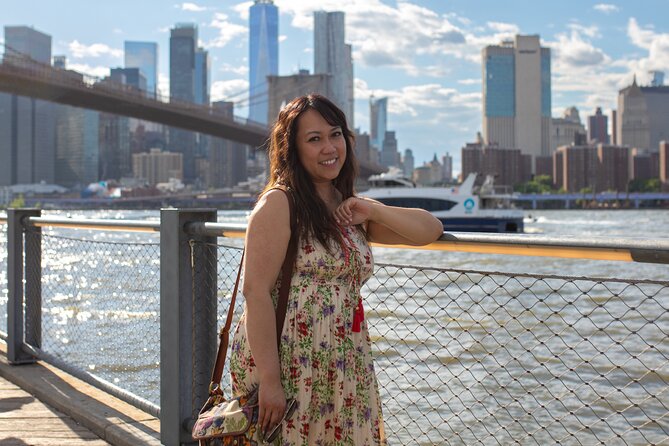 Photographic Tour of New York with Professional Photographer - Discovering the Charm of DUMBO’s Cobblestone Streets