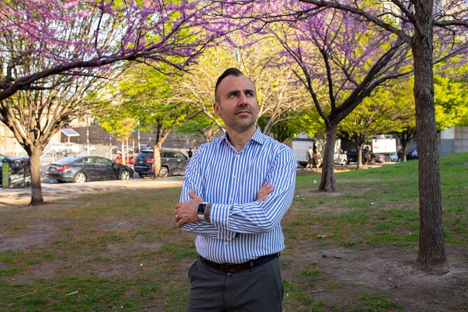 Photographic Tour of New York with Professional Photographer - Comparing Similar Experiences and Additional Options