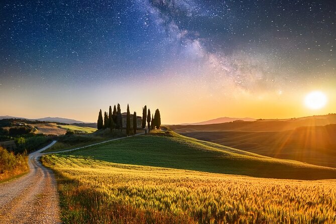 Photography Guided Tour in the Heart of Val D'Orcia and Tuscany - The Role of Andreas, the Expert Guide and Photographer