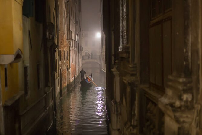 Photography workshop in the magical Venice (3h) - Venices Iconic Spots: Rialto and Piazza San Marco
