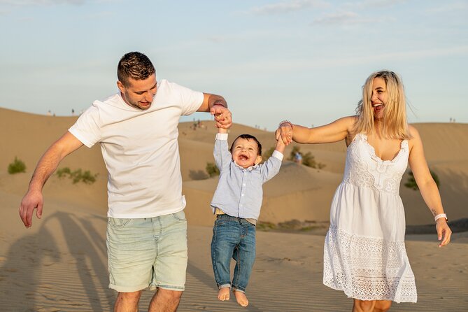 Photoshoot at Dunas Maspalomas in Desert Beach Ocean View - Personalized Photography and Editing Service