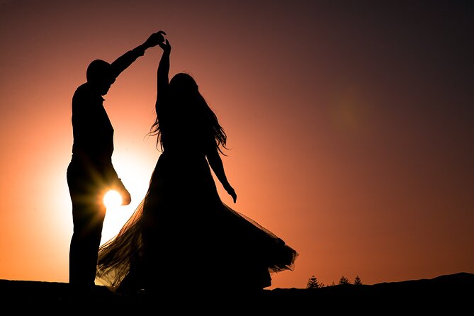 Photoshoot in Dunes of Maspalomas, Gran Canaria - 20 photos - What You Receive: Online Gallery of 20 Photos