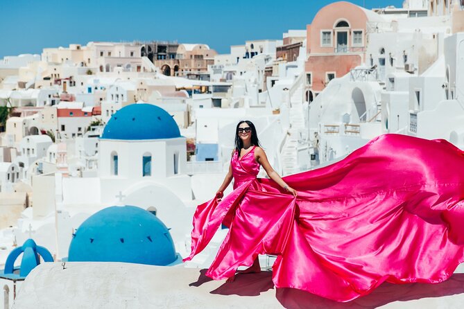 Photoshoot in Flying Dresses in Santorini - The Photography Experience with Eduard Gruzfyeyv and His Team