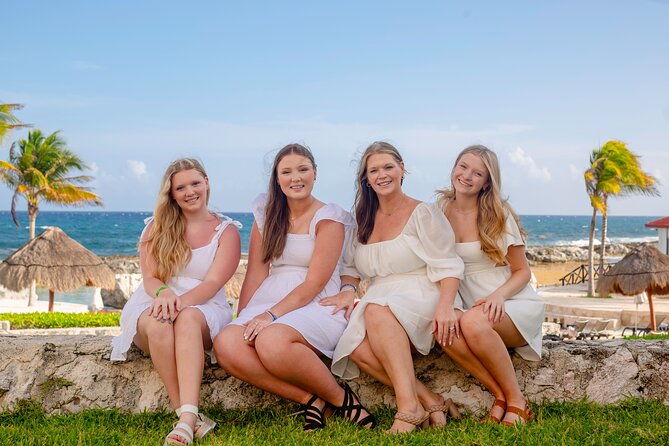 Photoshoot in Playa del Carmen Mexico - The Artistic Touch: Painting with Light