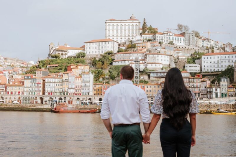 Photoshoot in Porto - Scenic Views at the Douro River and Dom Luís I Bridge