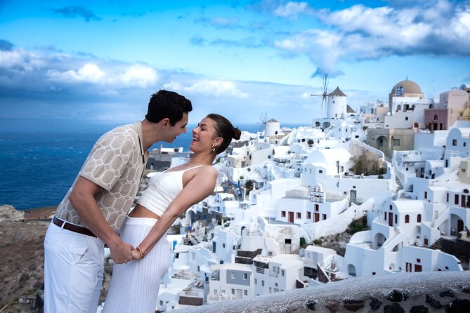 photoshoot in Santorini Oia - The Role of the Photographer: Shaqa’s Style and Expertise