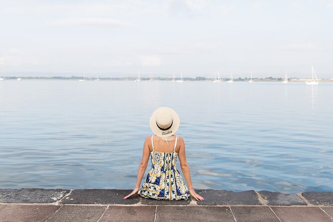 Photoshoot in Syracuse Sicily - Dynamic Photos at Piazza Archimede and Fountain of Diana