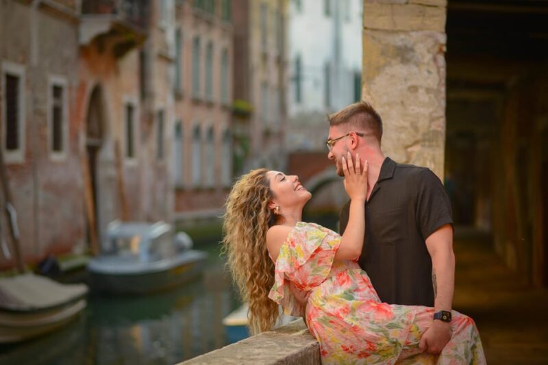Photoshoot in Venice: Your Story, Our Lens - Book Now! - The Photographers’ Expertise and Equipment