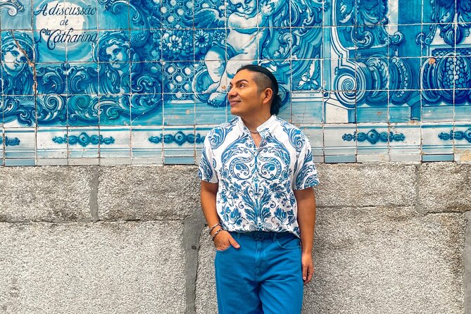 Photoshoot Session for Solo, Couples and Groups in Porto area - Starting Point at Luís I Bridge and the Evening Atmosphere