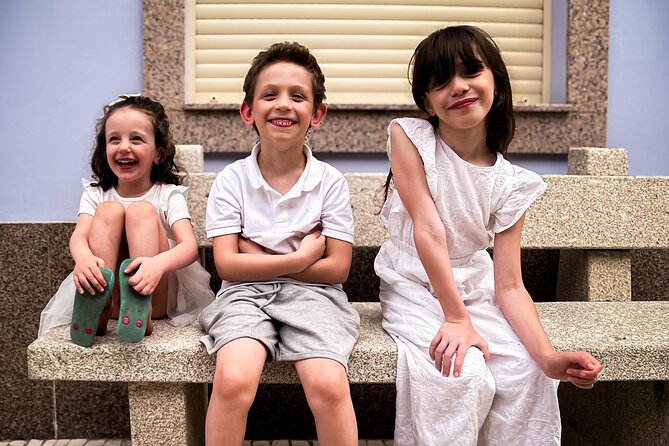 Photoshoot Session for Solo, Couples and Groups in Porto area - Who Will Enjoy This Tour Most?