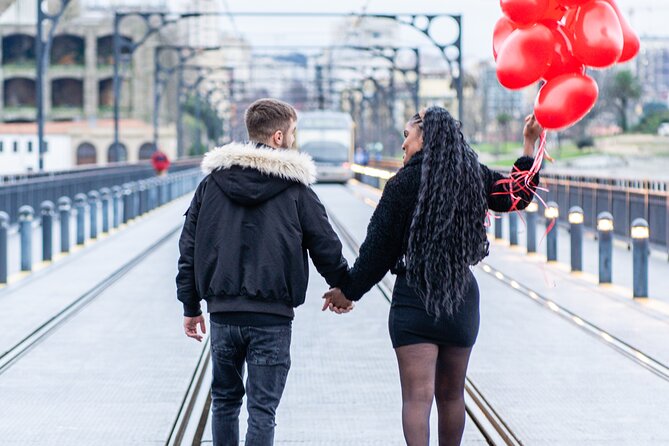 Photoshoot Unforgettable in Porto - Couple or Single - What’s Not Included and Additional Considerations
