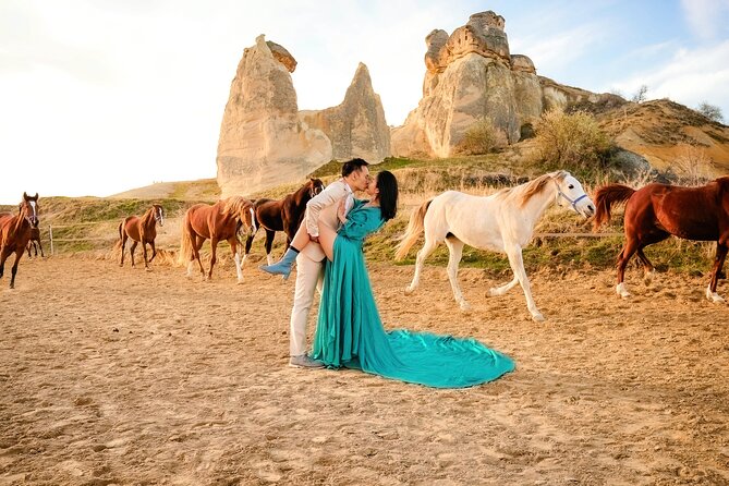 Photoshoot with Running Horses - Why This Photoshoot Stands Out in Cappadocia