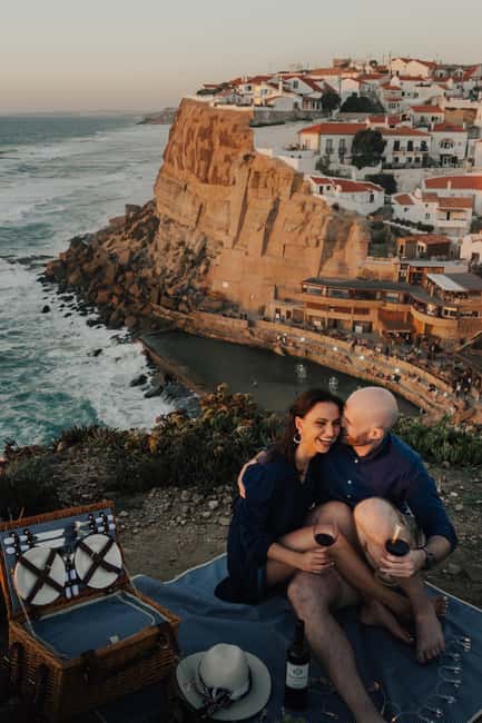 Photoshoot with video at Sintra beach - Key Points