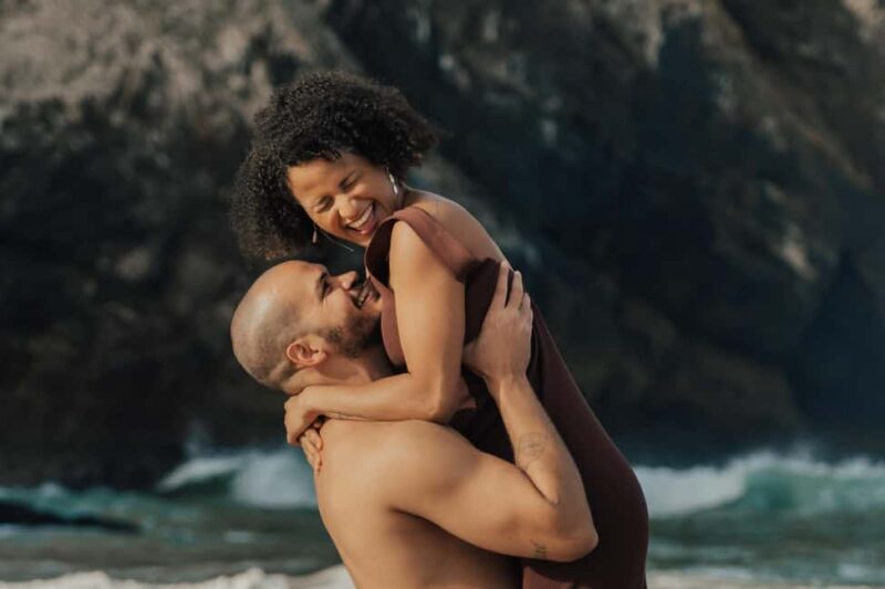 Photoshoot with video at Sintra beach - Exploring Azenhas do Mar Beach for Dynamic Shots