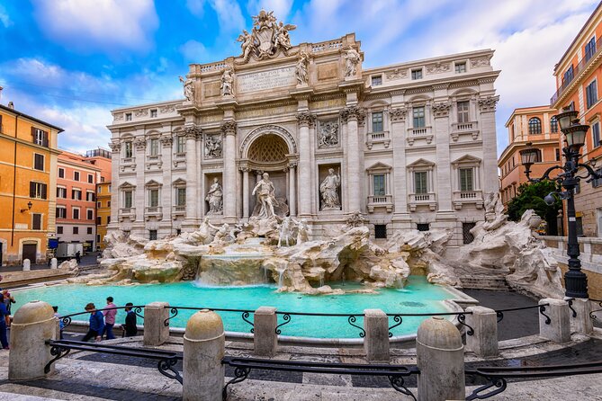 Piazza's, Fountains, Monuments & Basilicas of Rome by Golf Cart - The Legend of Rome’s Founding at the Tiber River Bank