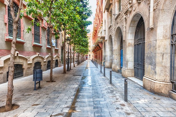 Picasso in Barcelona Max 6 People Walk El Born and Picasso Museum - The Sum Up: An Artful Walk Through Picasso’s Barcelona