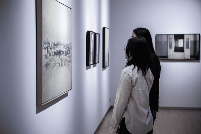 Picasso Museum, Walking Tour & Optional Wine Tasting Upgrade - Logistics and Meeting Points for the Tour