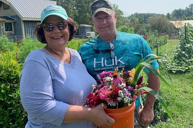 Pick Your Own Flowers on the Farm - Flexibility and Timing in the Fall Season