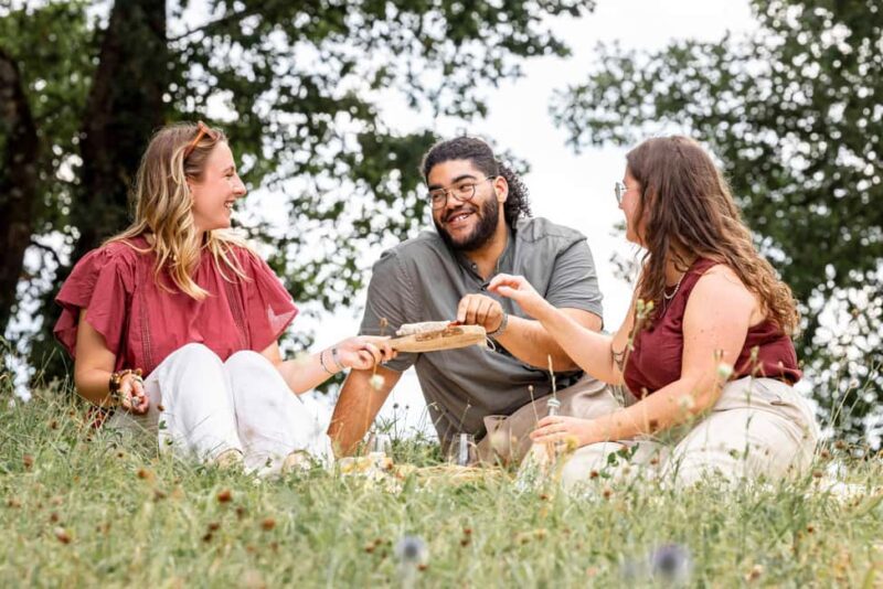 Picnic at the Château de la Selve - Who Will Enjoy This Picnic the Most?