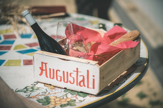 Picnic on the lawn -aromatic garden and winery - Practical Details: Meeting Point and Accessibility