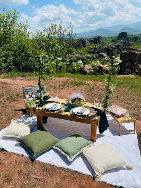 Picnic with a View: Belogradchik's Breathtaking Romance - How This Tour Differs from Other Experiences at Belogradchik