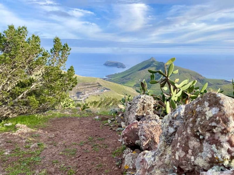 Pico Castelo & Pico Facho Vereda: Walk with Spectacular View - Scenic Highlights Along the Trail