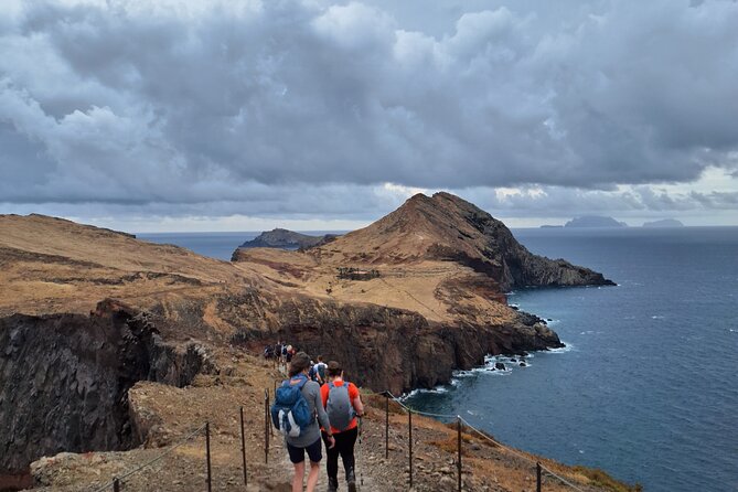 Pico do Areeiro to Pico Ruivo PR1 Private Hike - Scenic Highlights Along the Vereda Areeiro Trail
