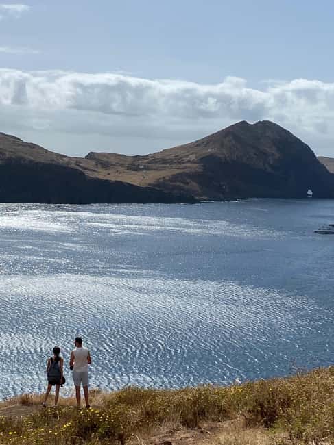 Pico do Areeiro to Ponta São Lourenço: East 4x4 Expedition - Visiting Santana’s Thatched Houses and Local Heritage