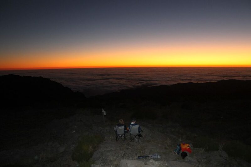Pico do Arieiro: Private 4x4 Sunrise Trip with Hot Drinks - Logistics and Practical Details for the Sunrise Trip