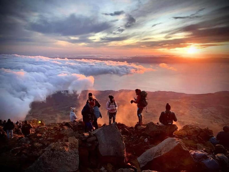 Pico Mountain Climb: Portugals Highest Point - 2351 meters - Scenic Breaks and Photo Opportunities During the Hike