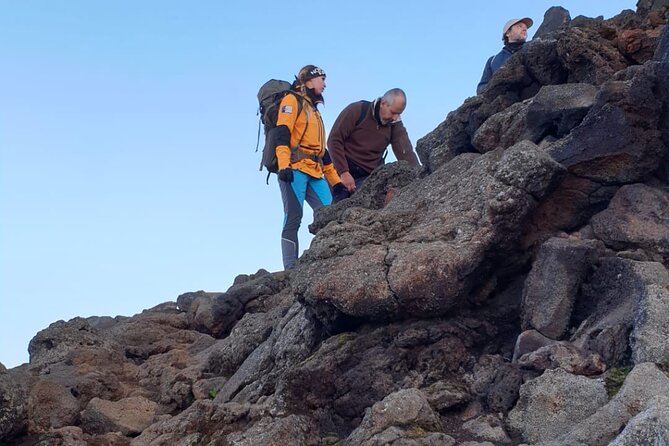 Pico Mountain: Climb the Highest Point of Portugal 2351m - Photography, Safety, and Practical Tips