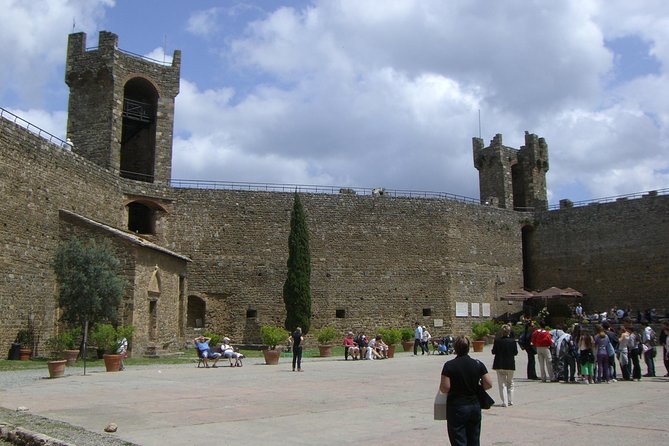 Pienza, Montalcino, Brunello Wine and Pecorino Cheese PRIVATE TOUR from FLORENCE - Panoramic Drive Through the UNESCO Heritage Site