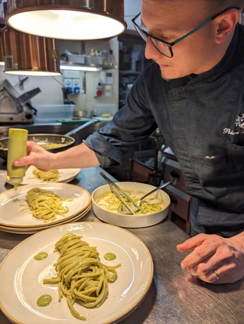 Pienza: Typical Gourmet Lunch at Ancient Tuscan Farmhouse - The Experience of the Farm and Views