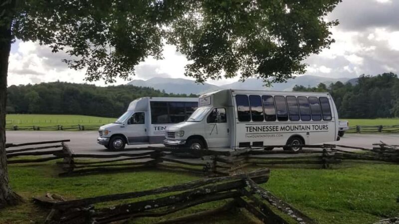 Pigeon Forge: Cade's Cove Culture and History Driving Tour - Visiting Cades Cove: The Heart of the Great Smoky Mountains