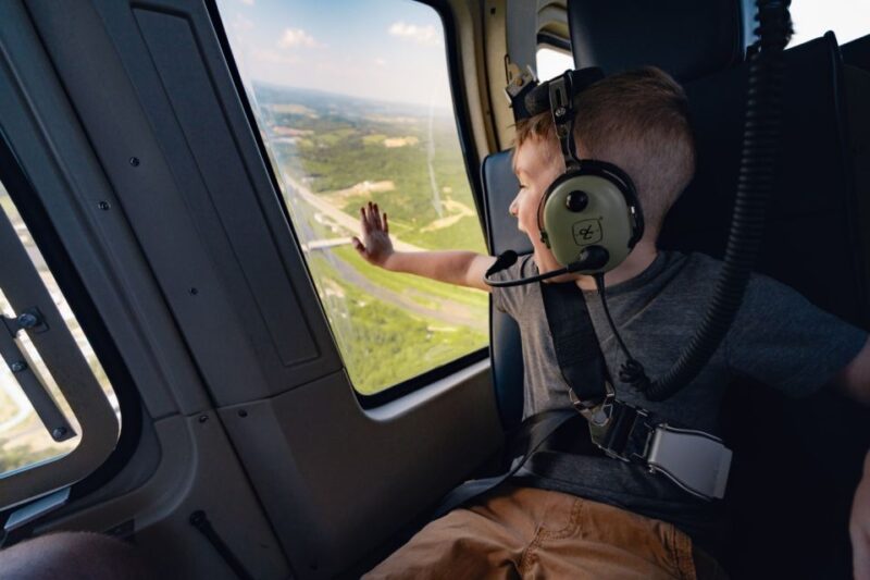 Pigeon Forge: Smoky Mountain and Lake Helicopter Trip - How the Pilot Guides You Through the Flight