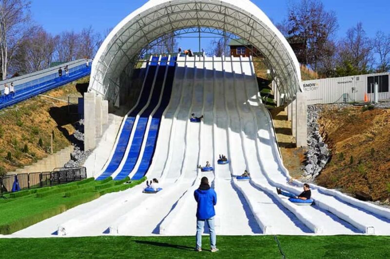 Pigeon Forge: Snow Tubing at Smoky Mountain Snowpark - Booking and Cancellation Policies