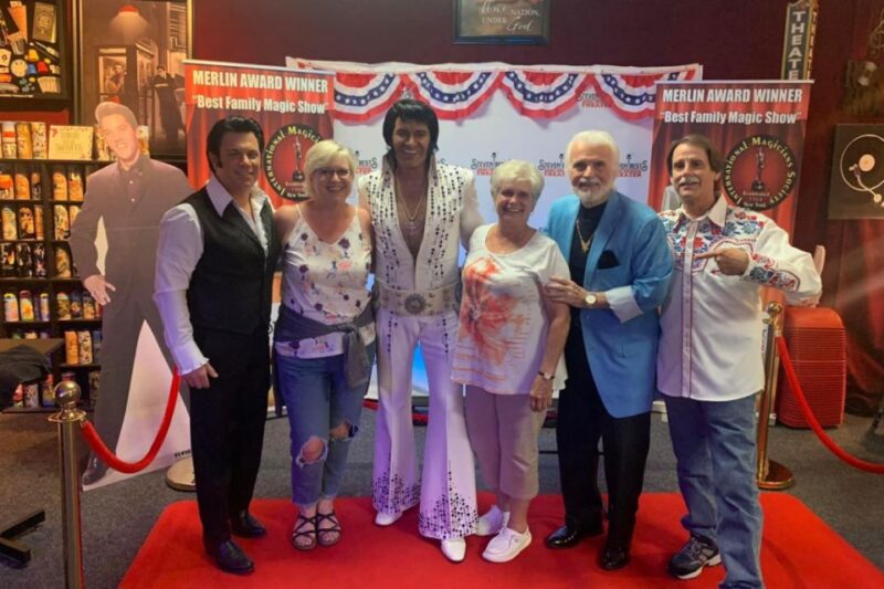 Pigion Forge: Elvis and Johnny Cash Tribute Show Ticket - Experience the Best of Elvis and Johnny Cash in Pigeon Forge for Just $39