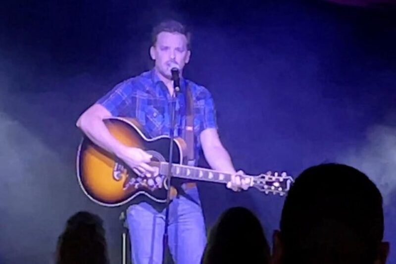 Pigion Forge: Elvis and Johnny Cash Tribute Show Ticket - Accessibility and Booking Flexibility