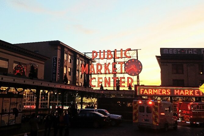 Pike Place The Market Experience Tour - Exploring Pike Place Market in 90 Minutes