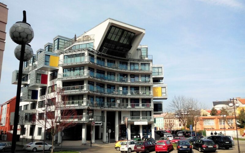 Pilsen: Old Town Gastronomy Tour - Inside the St. Bartholomeus Cathedral