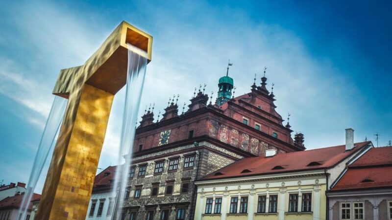 Pilsen: Old Town Guided Walking Tour - Learning About Pilsen’s Role in Major Historical Events