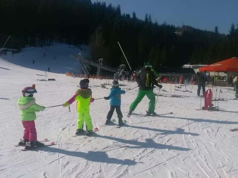 pindlerv Mlýn: Private Ski Lessons for Kids - Boost Your Child’s Confidence with Private Ski Lessons in pindlerv Mlýn