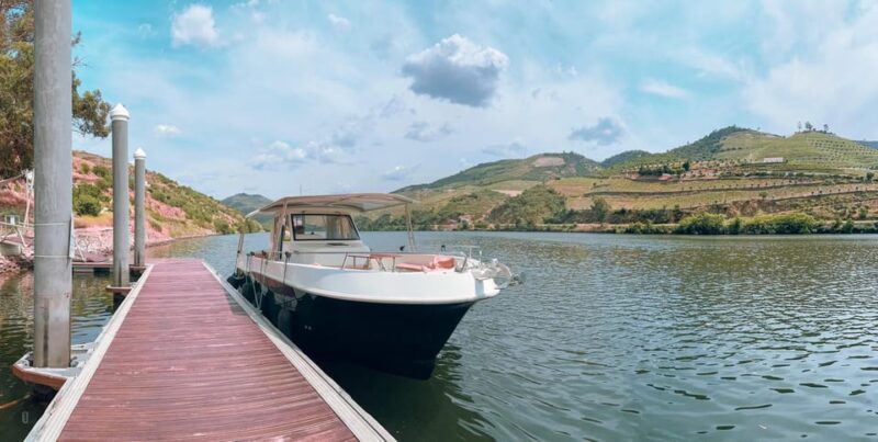 Pinhão: 1 Hour SUNSET Cruise with Sparkling Wine - Pinhão: 1 Hour SUNSET Cruise with Sparkling Wine – An Intimate Douro Experience