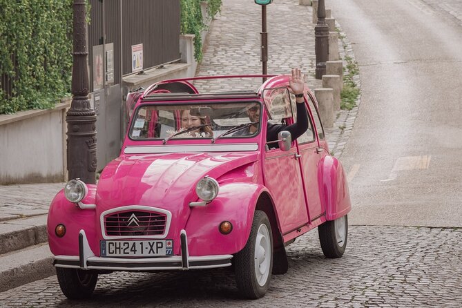 Pink 2CV Private Fashion Tour in Paris - The Guides and Their Personalities