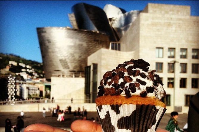 Pintxo and Tapas tour with local Food Expert - The Role of the Guide: Oihana’s Expertise and Approach