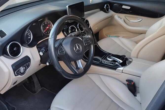 Piraeus Cruise Port Transfer Athens Centre - Efficient and Comfortable Transfer for Up to 8 People in Athens