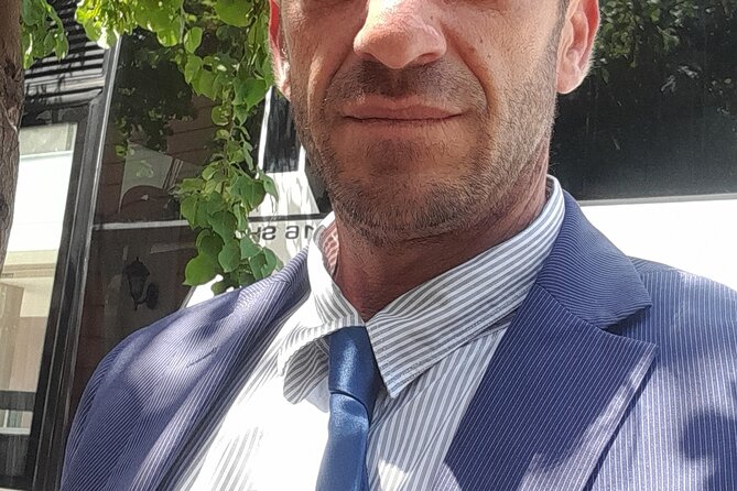 Piraeus Port and Athens Center Private Transfer (up to 11 people) - Punctuality and Reliability in Athens Traffic