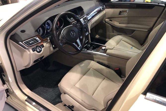 Piraeus port to Athens Airport - The Punctuality and Service Quality Confirmed by Reviews