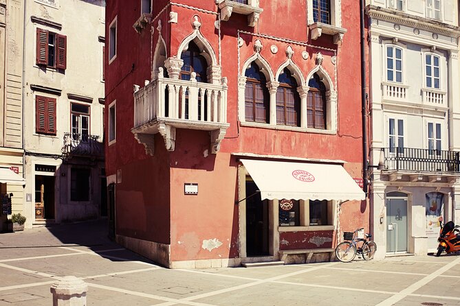 Piran and Portoroz Pearls of the Slovenian Adriatic Coast Half Day Trip from Ljubljana - Logistics and Group Size